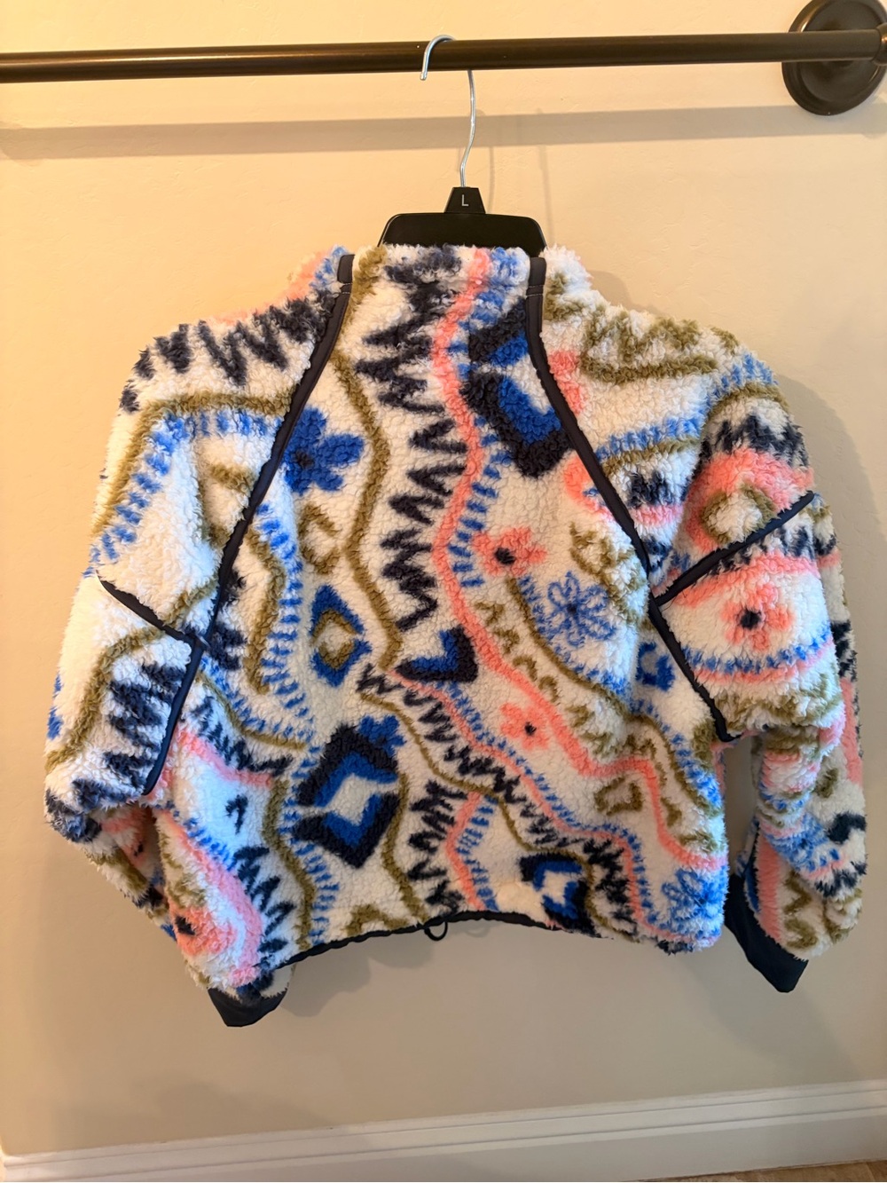 SO Multicolor Patterned Teddy Quarter-Zip Jacket - Picture 7 of 7